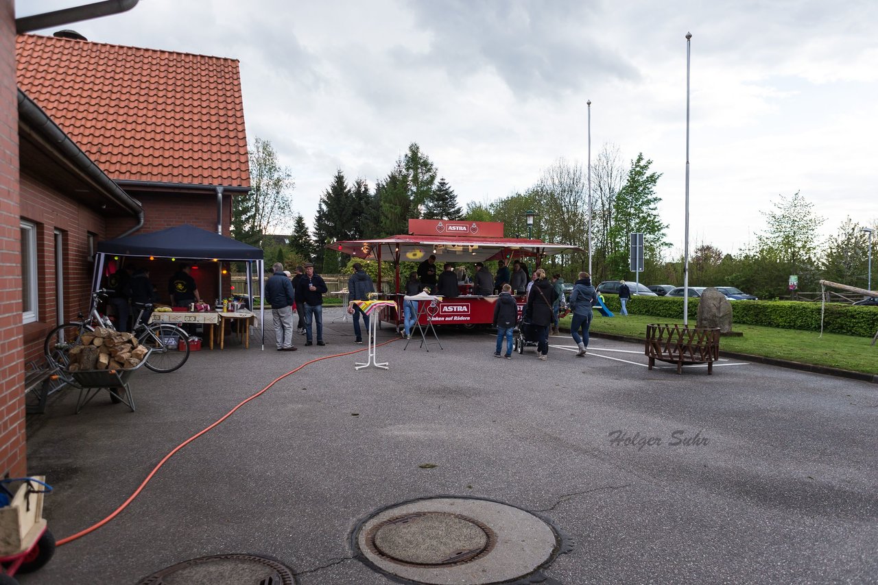 Bild 3 - Maibaum